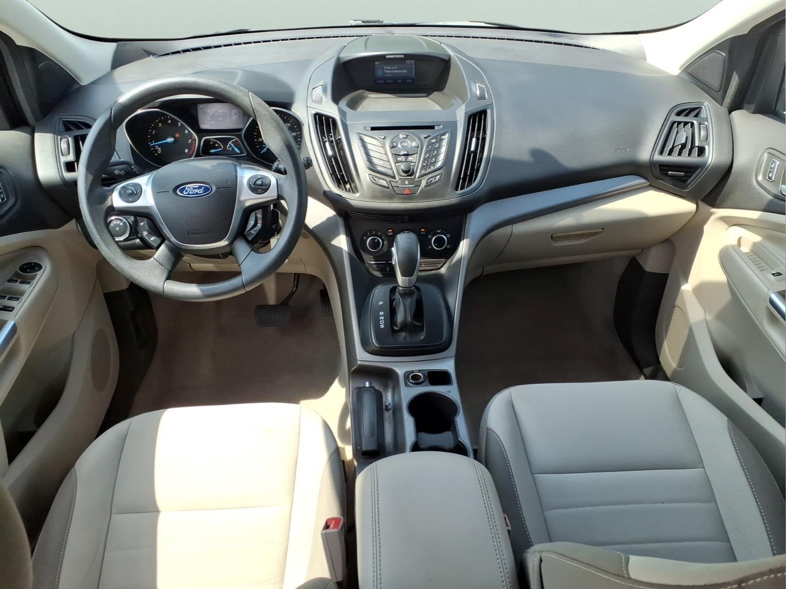 2014 Ford Escape - $9,900