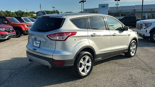 2015 Ford Escape SE