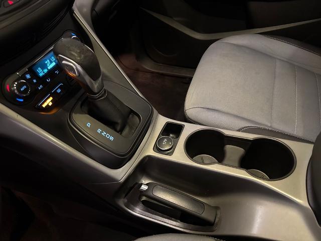 2016 Ford Escape - $9,500