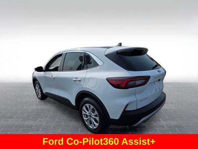 2023 Ford Escape - $19,693