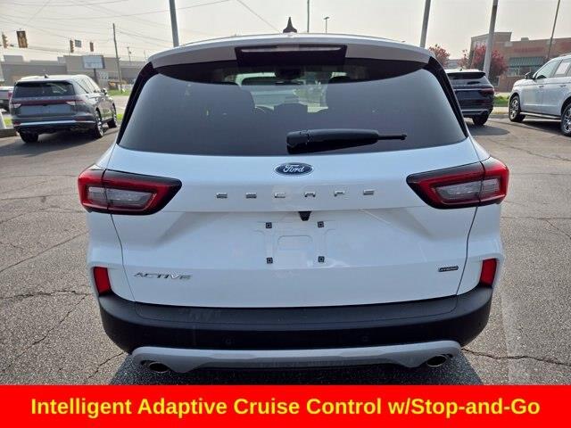 2023 Ford Escape - $19,693