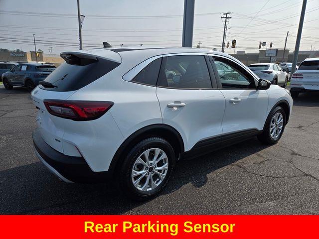 2023 Ford Escape - $19,693