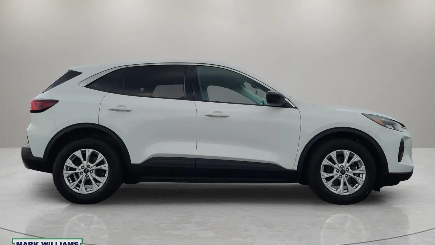 2023 Ford Escape Hybrid Active