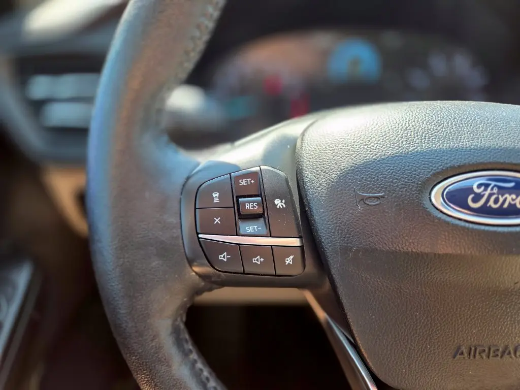2020 Ford Escape - $16,397