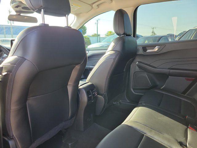 2022 Ford Escape - $22,789