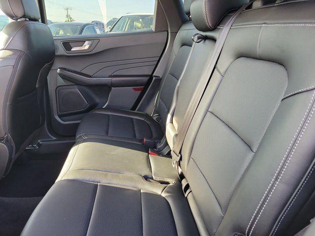 2022 Ford Escape - $22,789