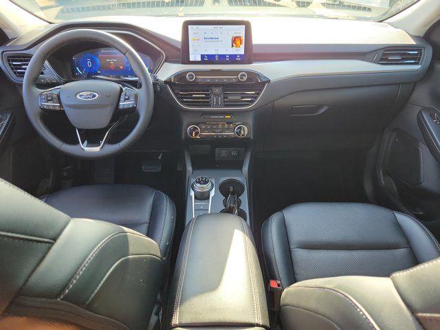 2022 Ford Escape - $22,789
