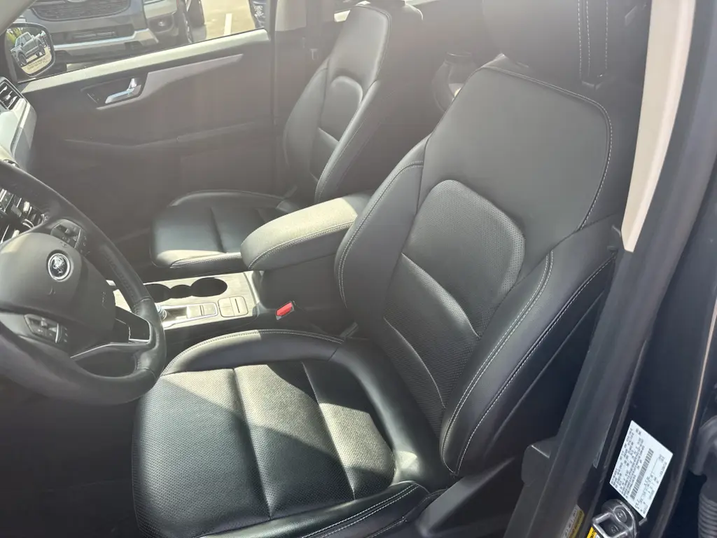 2020 Ford Escape - $18,996