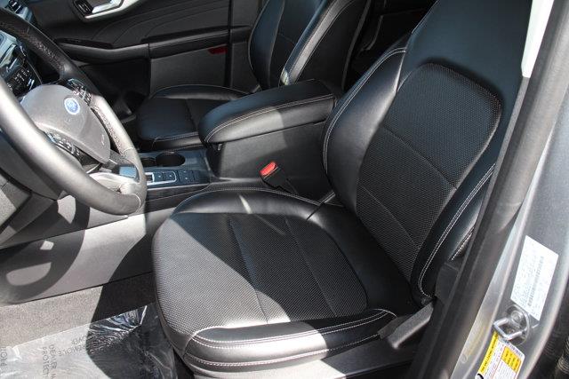 2022 Ford Escape - $19,474