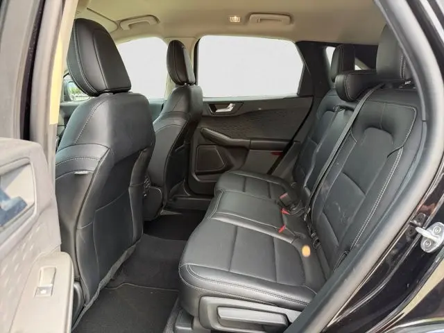 2020 Ford Escape - $17,995