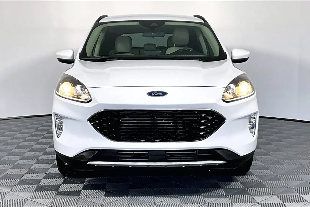 2020 Ford Escape - $18,660