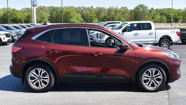2021 Ford Escape SEL