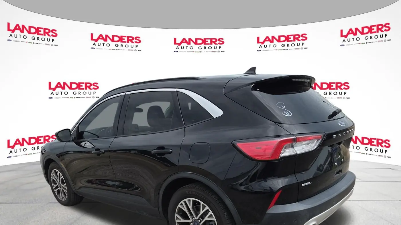 2021 Ford Escape SEL