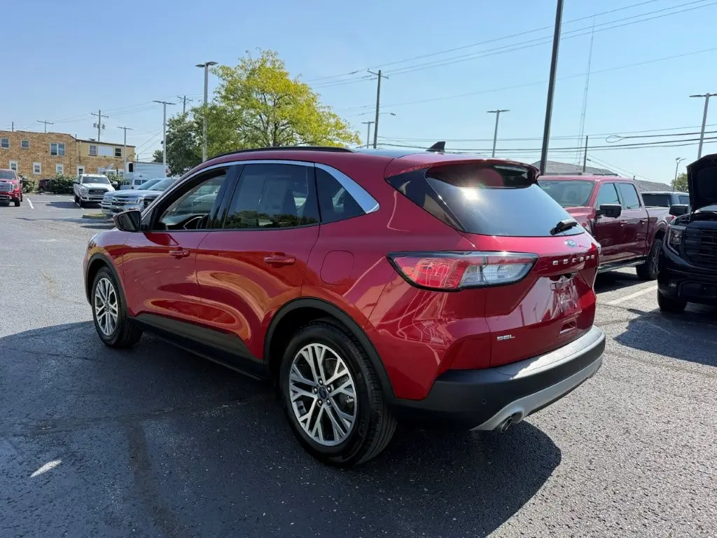 2022 Ford Escape - $19,996