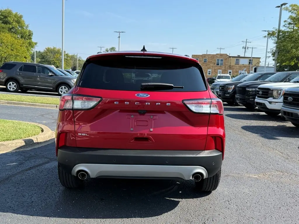 2022 Ford Escape - $19,996