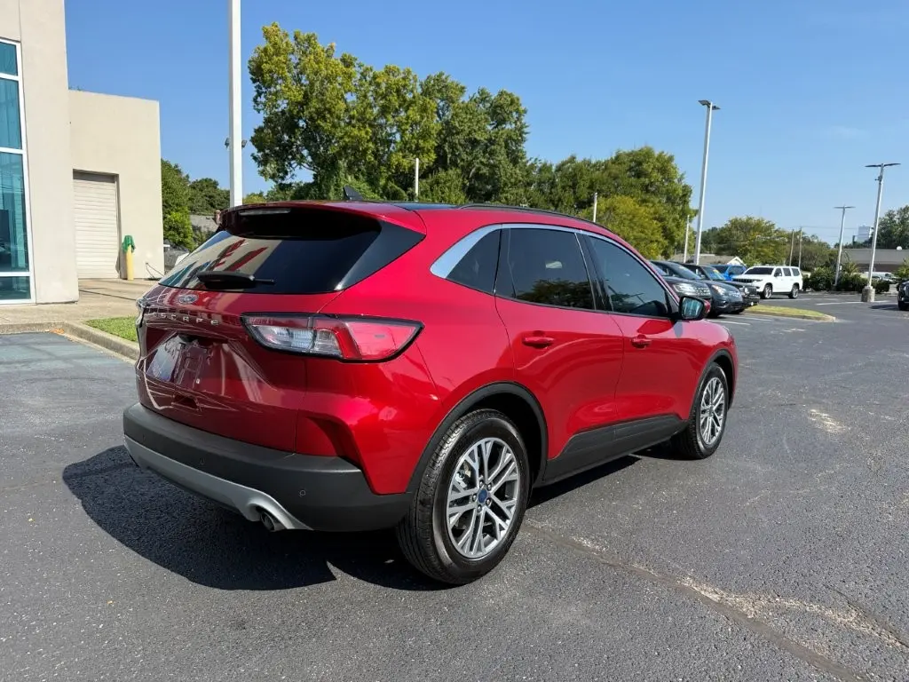 2022 Ford Escape - $19,996