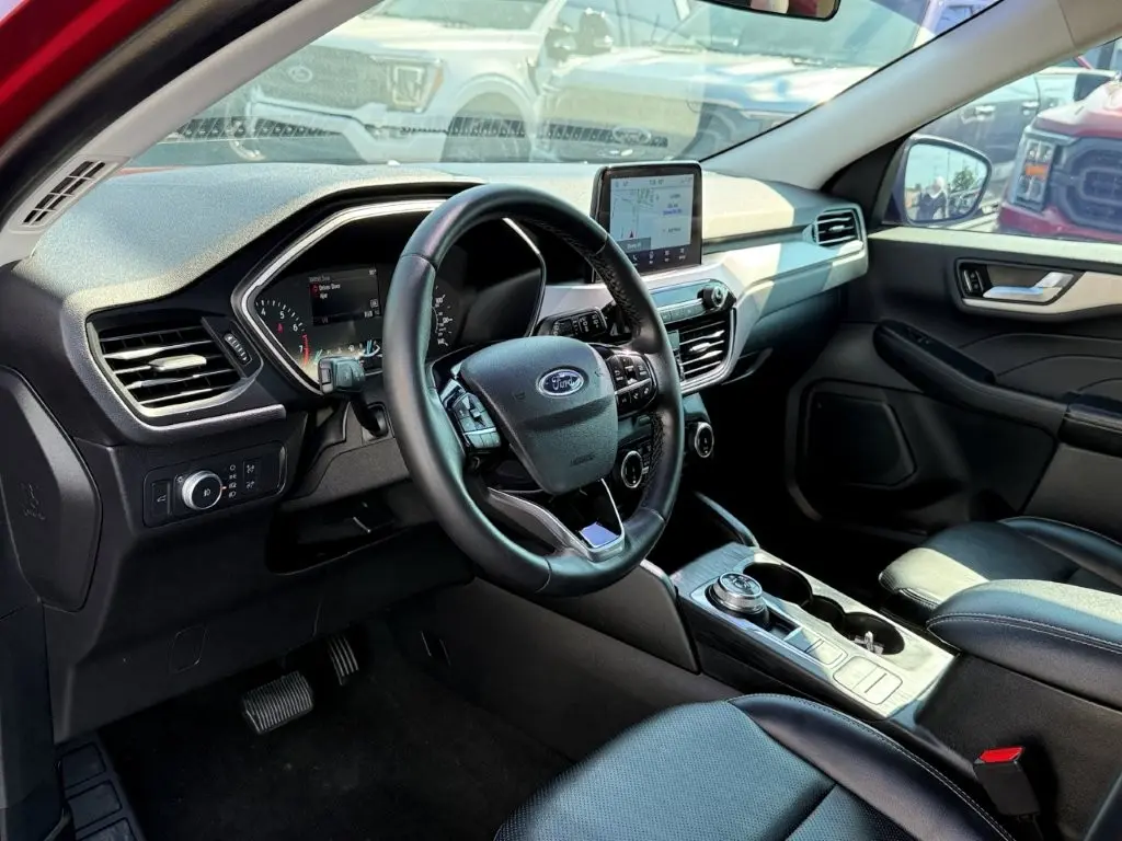 2022 Ford Escape - $19,996