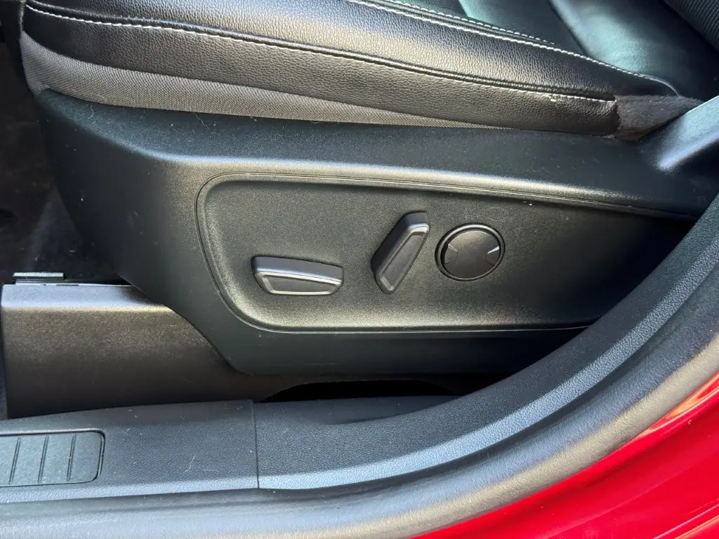 2022 Ford Escape - $19,996