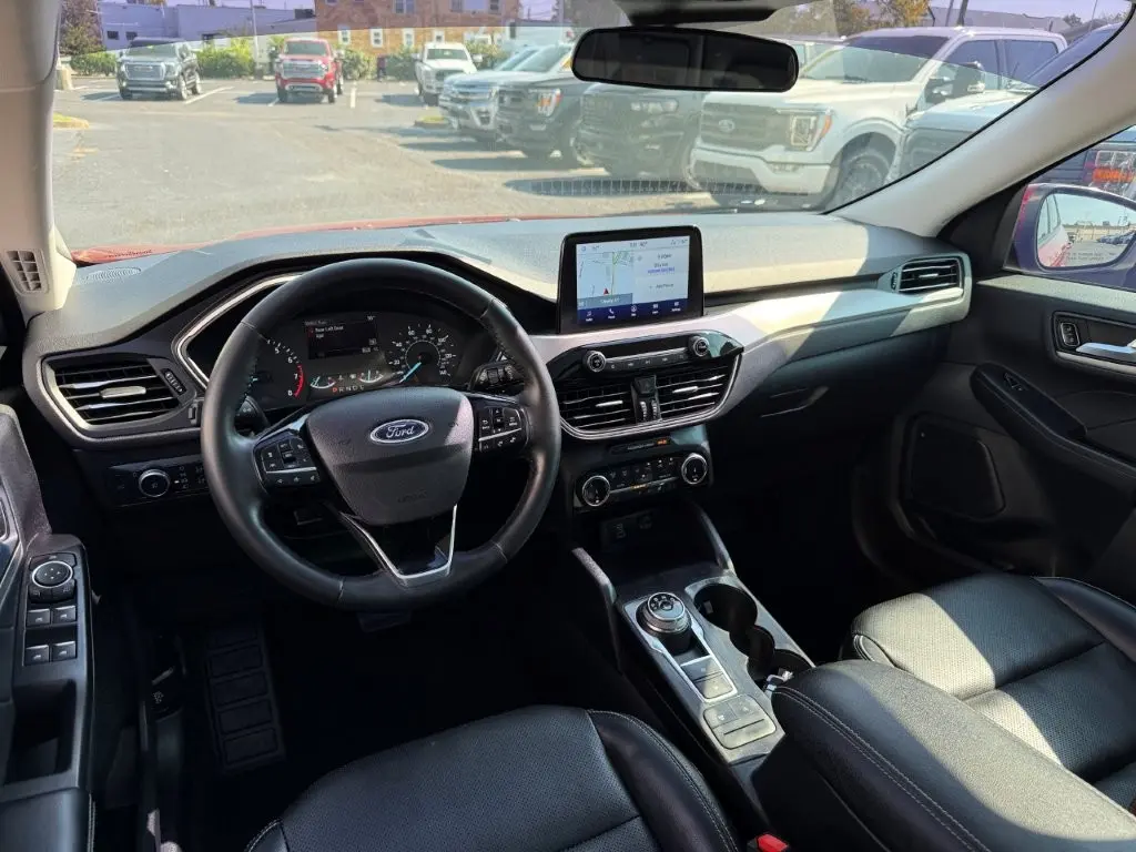 2022 Ford Escape - $19,996