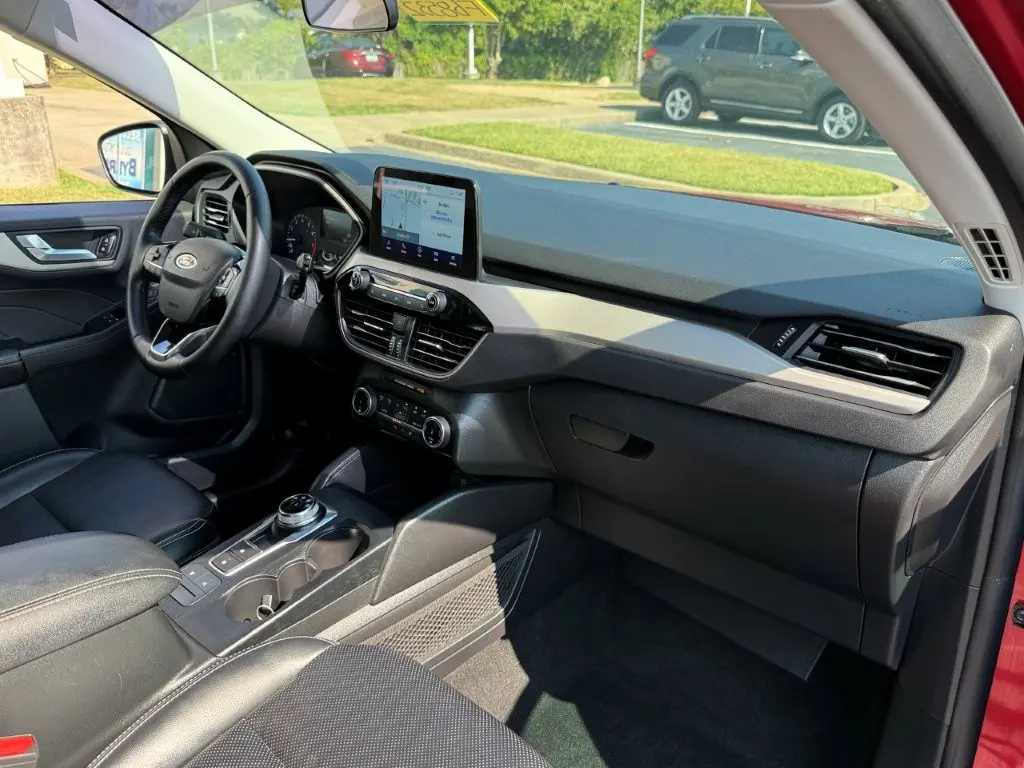 2022 Ford Escape - $19,996