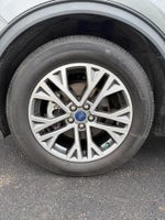 2022 Escape Thumbnail 23