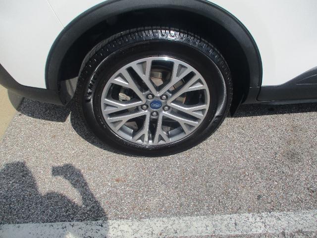 2022 Ford Escape - $19,987