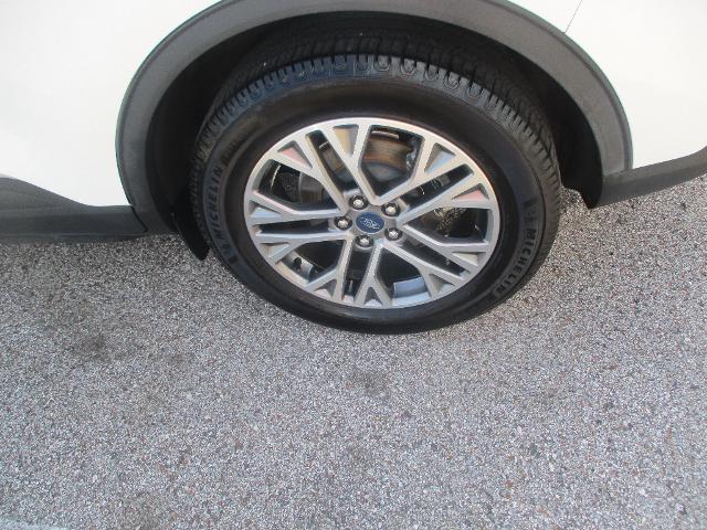 2022 Ford Escape - $19,987