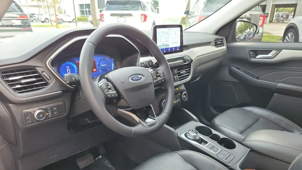 2021 Ford Escape SEL
