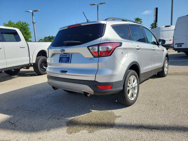 2018 Ford Escape - $14,789