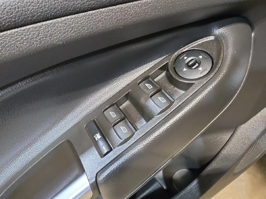 2018 Ford Escape - $12,777