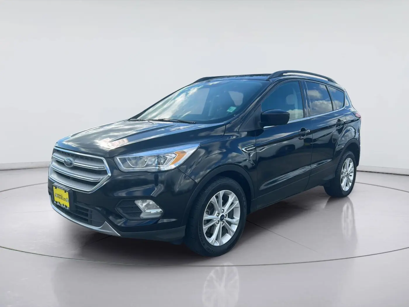 2019 Ford Escape - $11,525