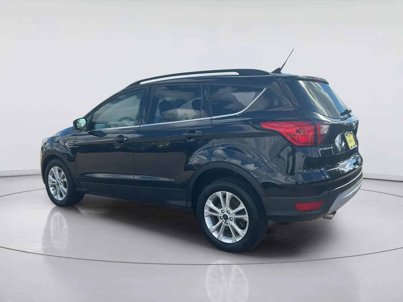 2019 Ford Escape - $11,525
