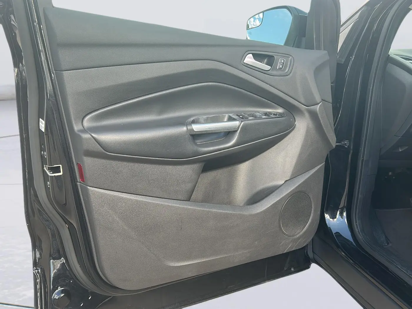 2019 Ford Escape - $11,525