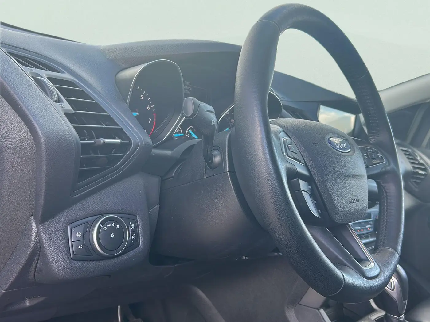 2019 Ford Escape - $11,525