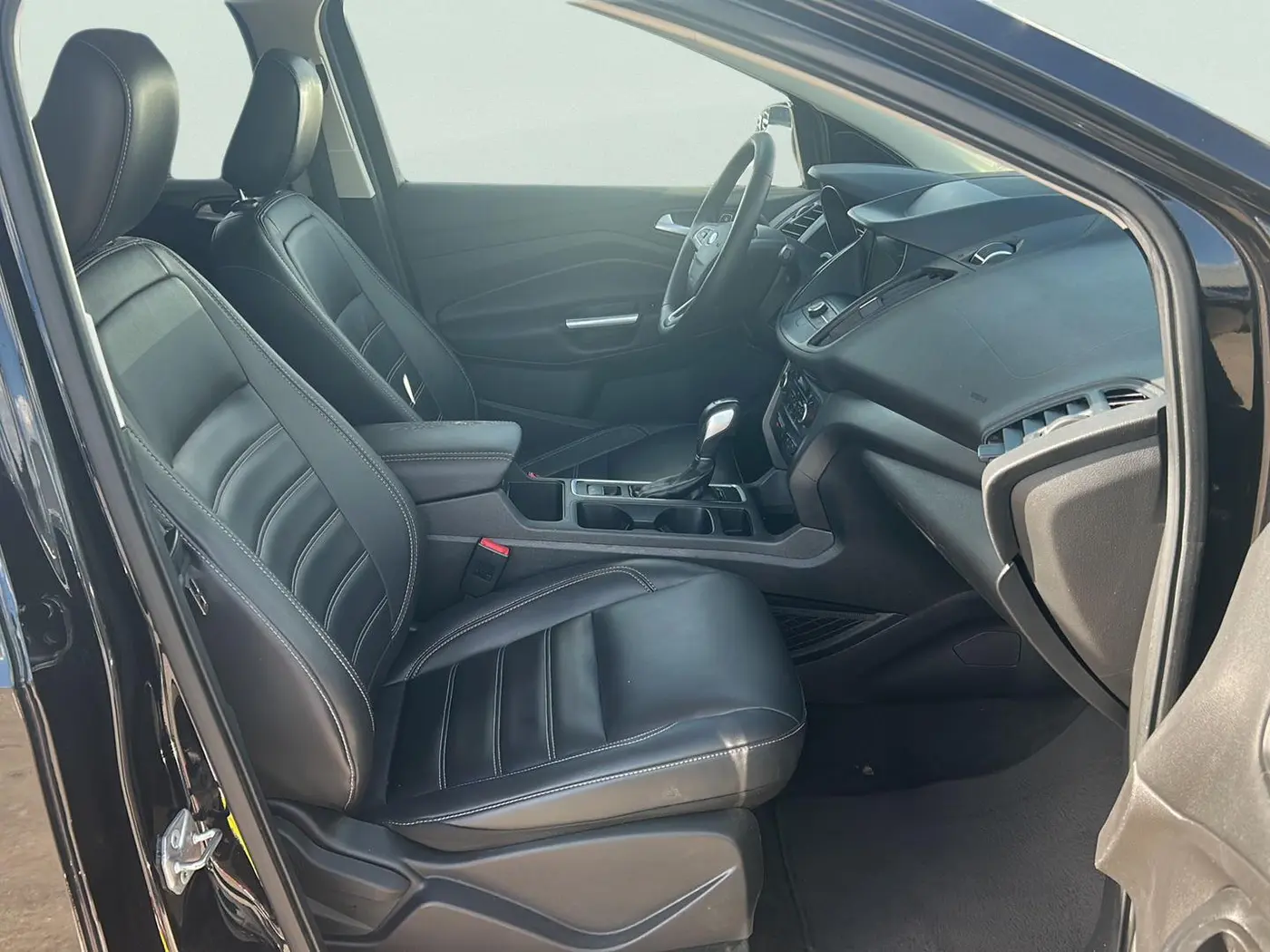 2019 Ford Escape - $11,525