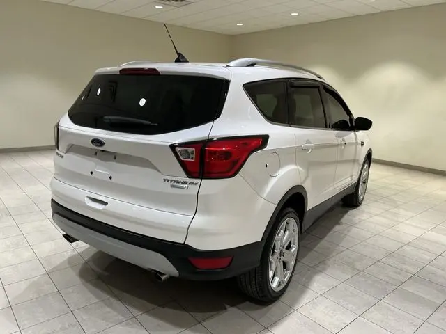 2019 Ford Escape - $17,115