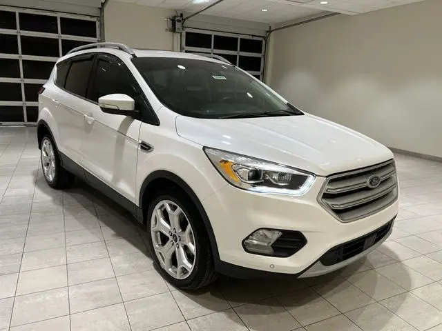 2019 Ford Escape - $17,115