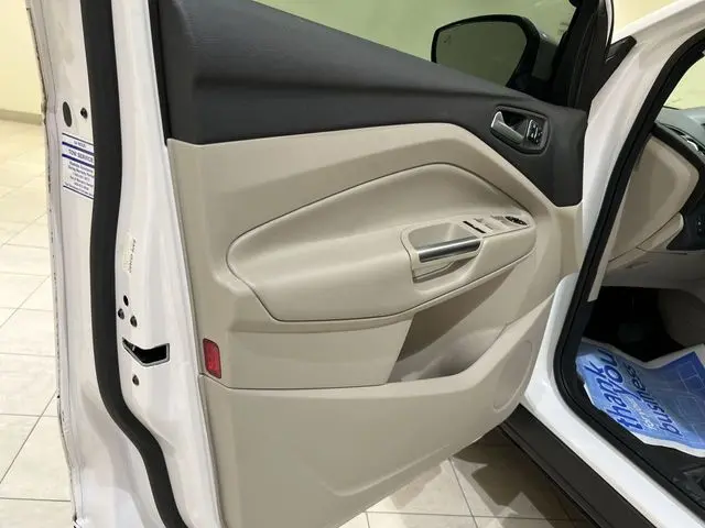 2019 Ford Escape - $17,115