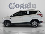 2017 Escape Thumbnail 2