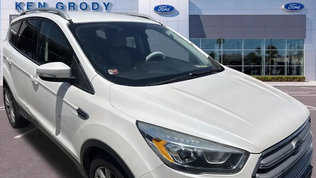 Preowned 2017 Ford Escape Titanium for Sale