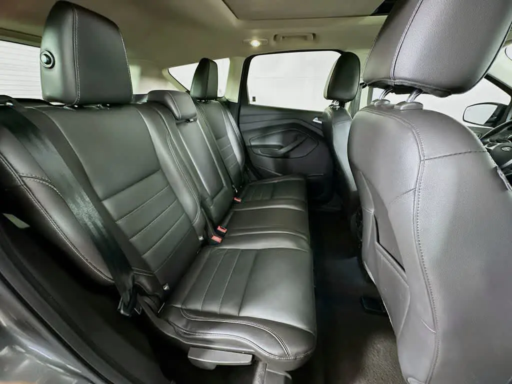 2016 Ford Escape - $7,294