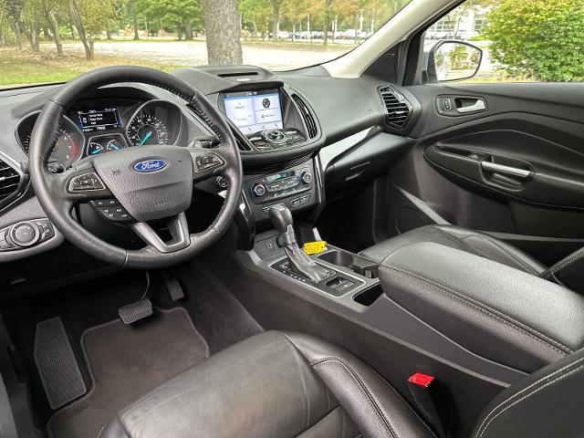 2017 Ford Escape - $14,000