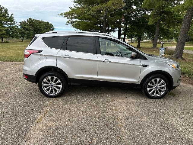2017 Ford Escape - $14,000