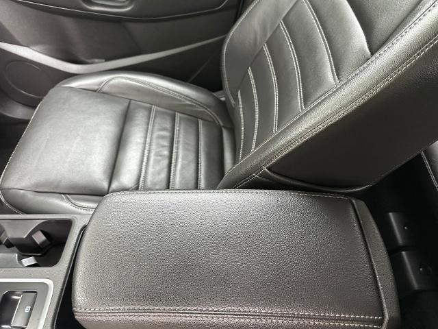 2017 Ford Escape - $14,000