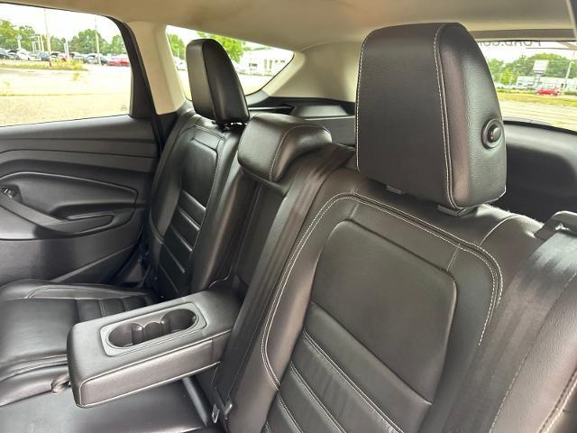 2017 Ford Escape - $14,000