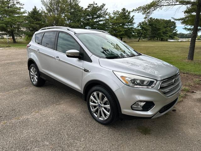 2017 Ford Escape - $14,000