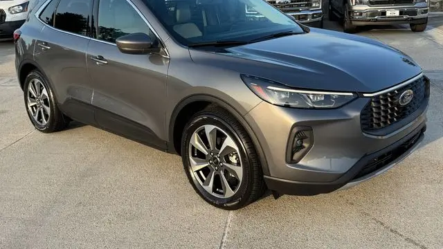 2025 Ford Escape Hybrid Platinum