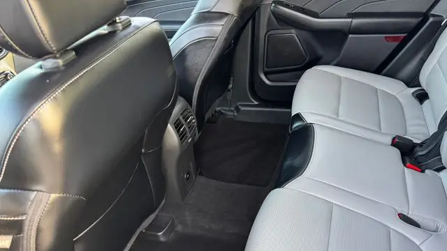 2025 Ford Escape Hybrid Platinum