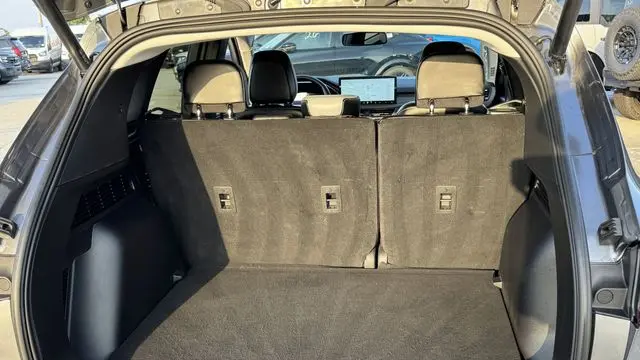 2025 Ford Escape Hybrid Platinum