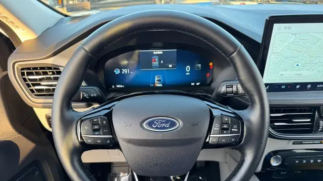 2025 Ford Escape Hybrid Platinum